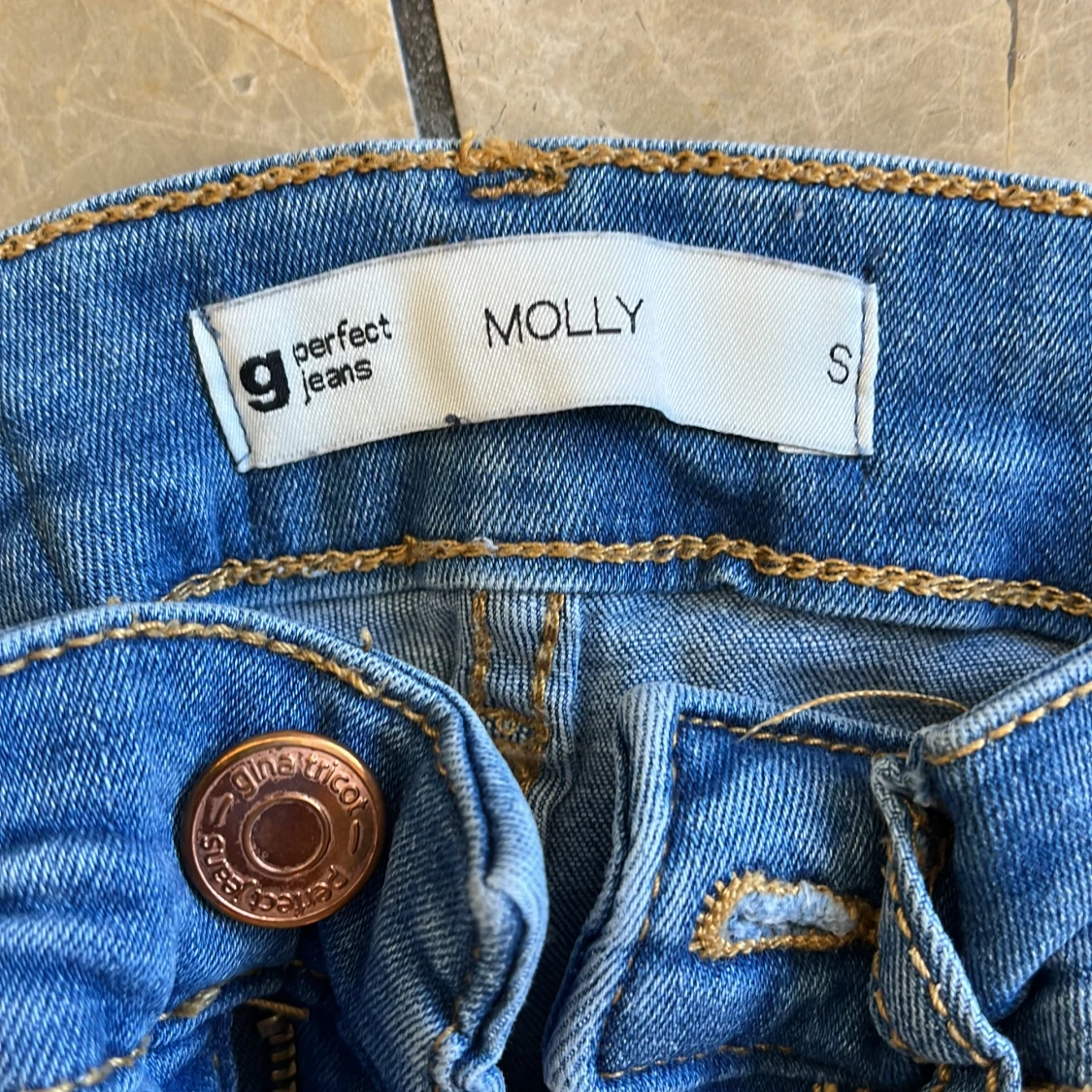 Fem par blå jeans från Gina Tricot och Zara - 4