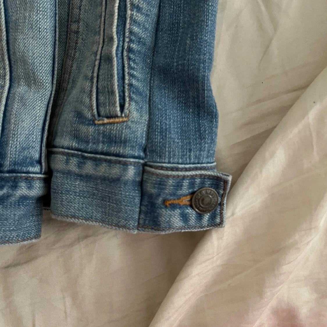 Ljusblå jeanstopp - 1