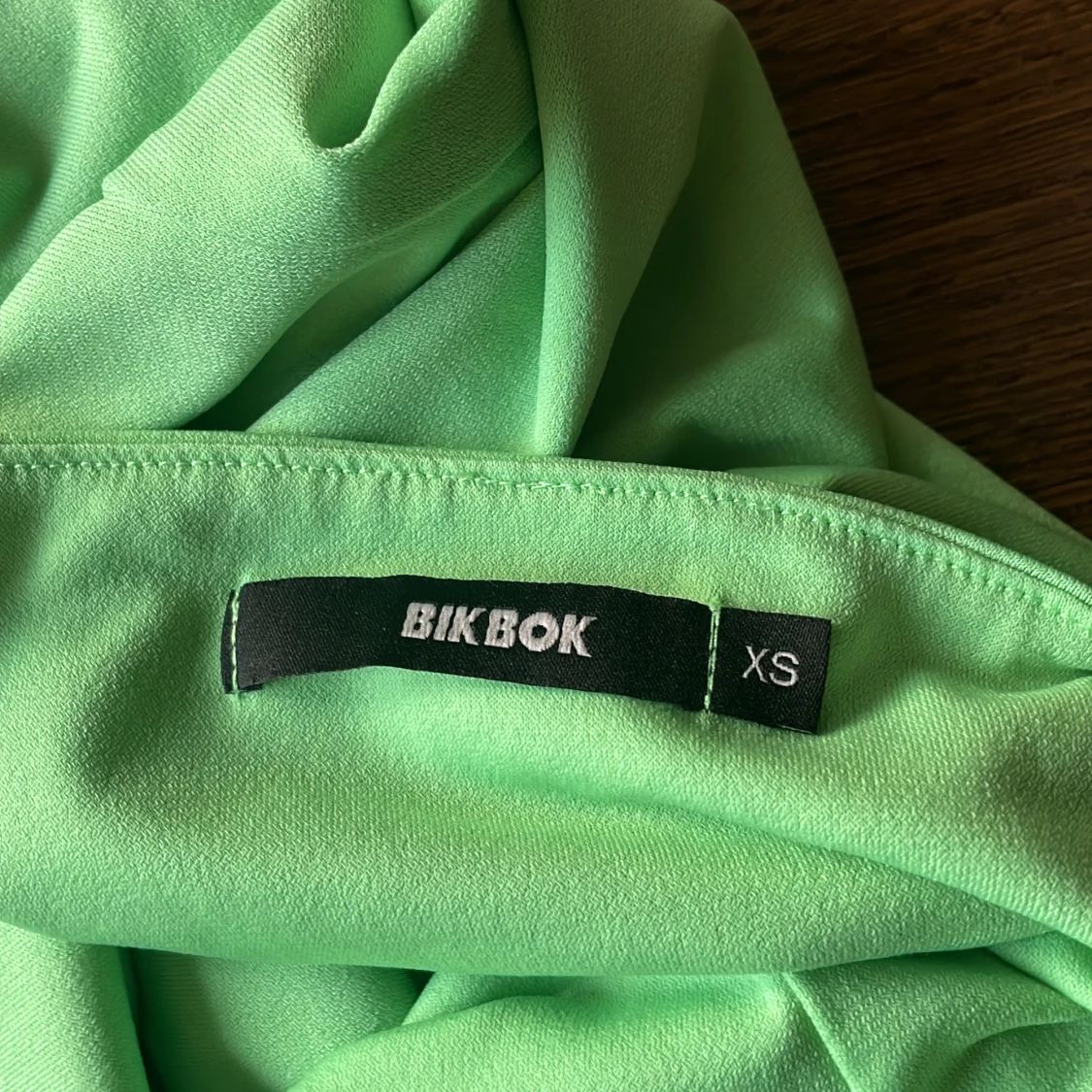 Limegrön topp från Bik Bok - 2