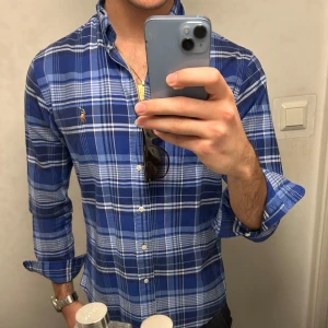 Ralph Lauren skjorta - Stilren skjorta från Ralph Lauren👔                               Pris kan diskuteras👉
