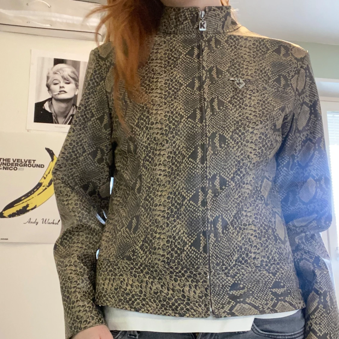 Ormmönstrad jacka från Kikit Studio - 2