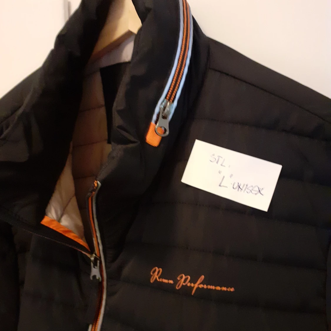 Svart dunjacka från Rema Performance - 3