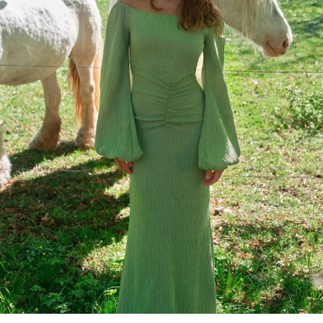 Ljusgrön adoore långklänning