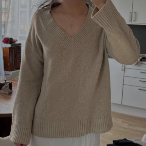 Stickad tröja - Fint skick! 