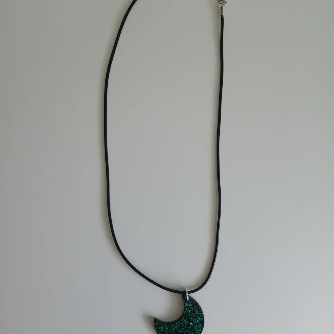 Egentillverkat halsband  - 2