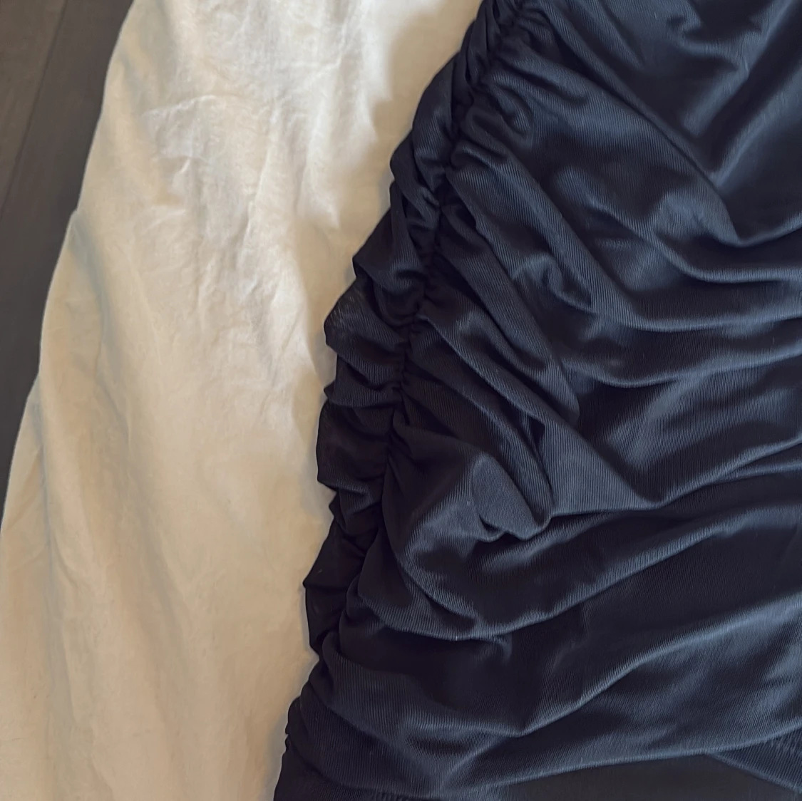 Svart tight kjol från SHEIN - 3