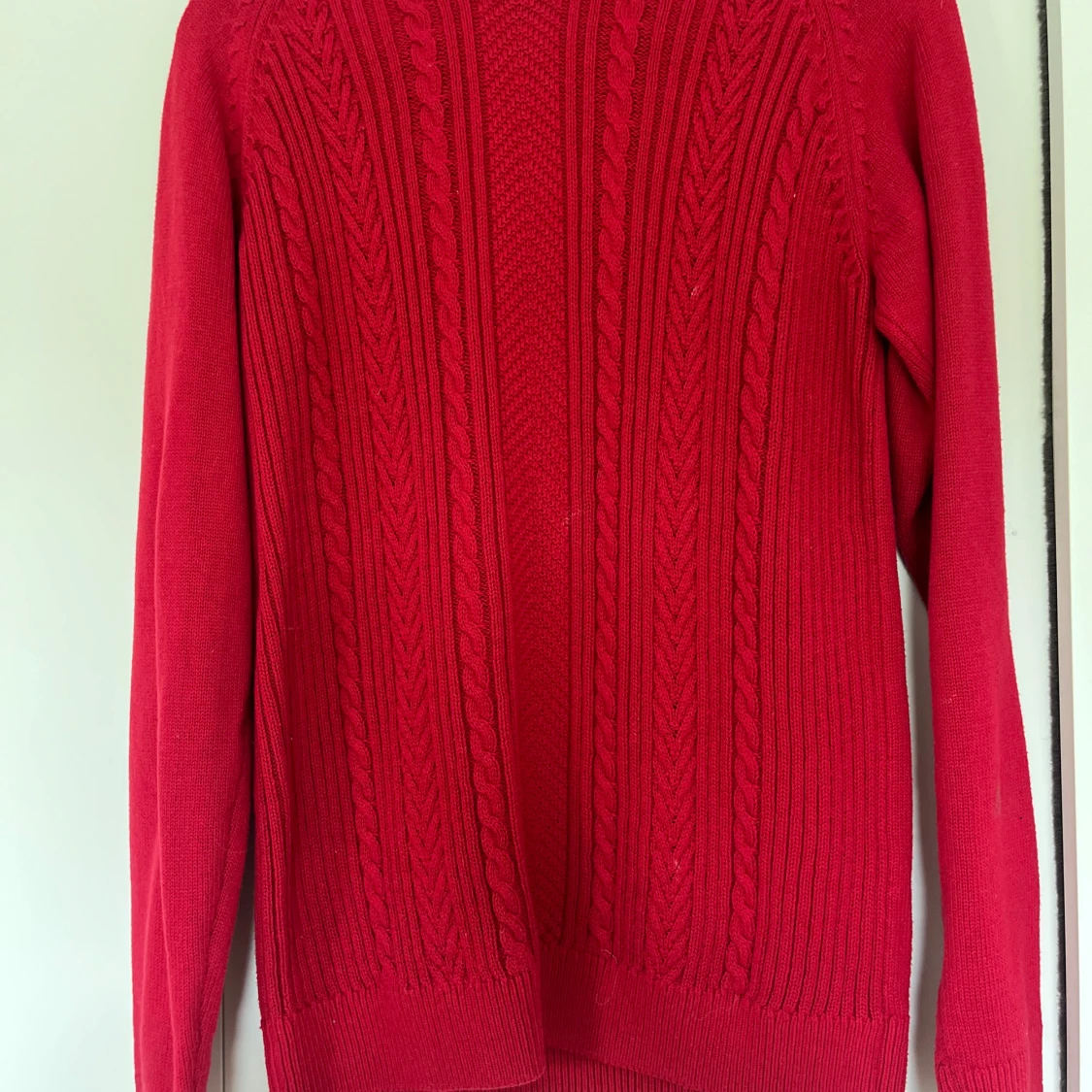 Röd stickad tröja Hampton Republic