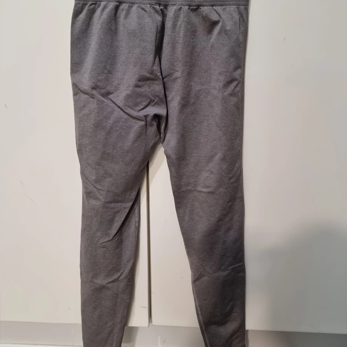 Grå leggings från ICANIWILL - 2