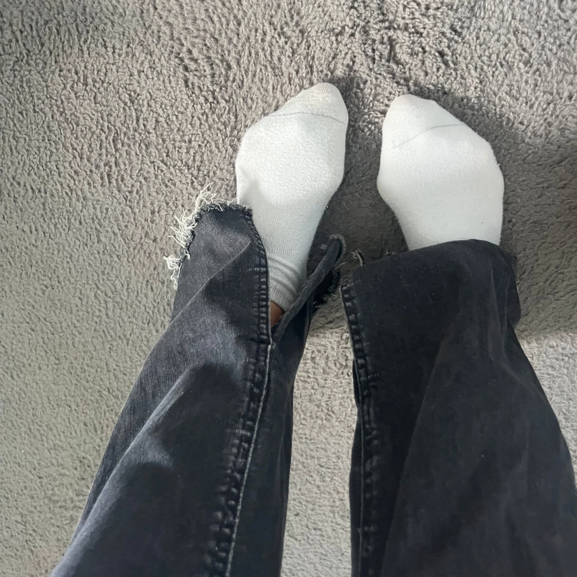 svart/grå bootcut jeans med slits, midwaist - 2