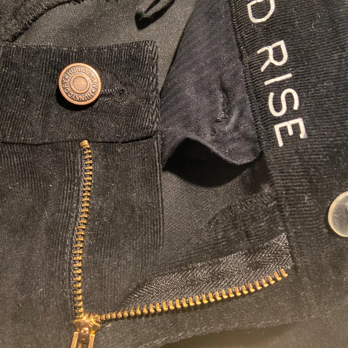 Svarta manchesterbyxor från Hunkydory - 4