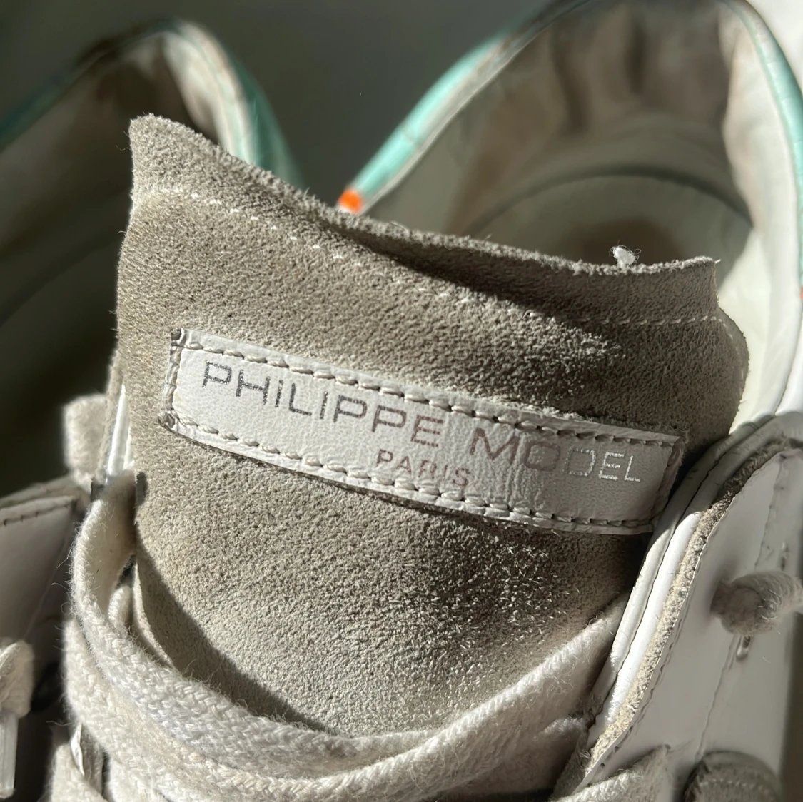 Philippe Model sneakers med mintgrön detalj - 2