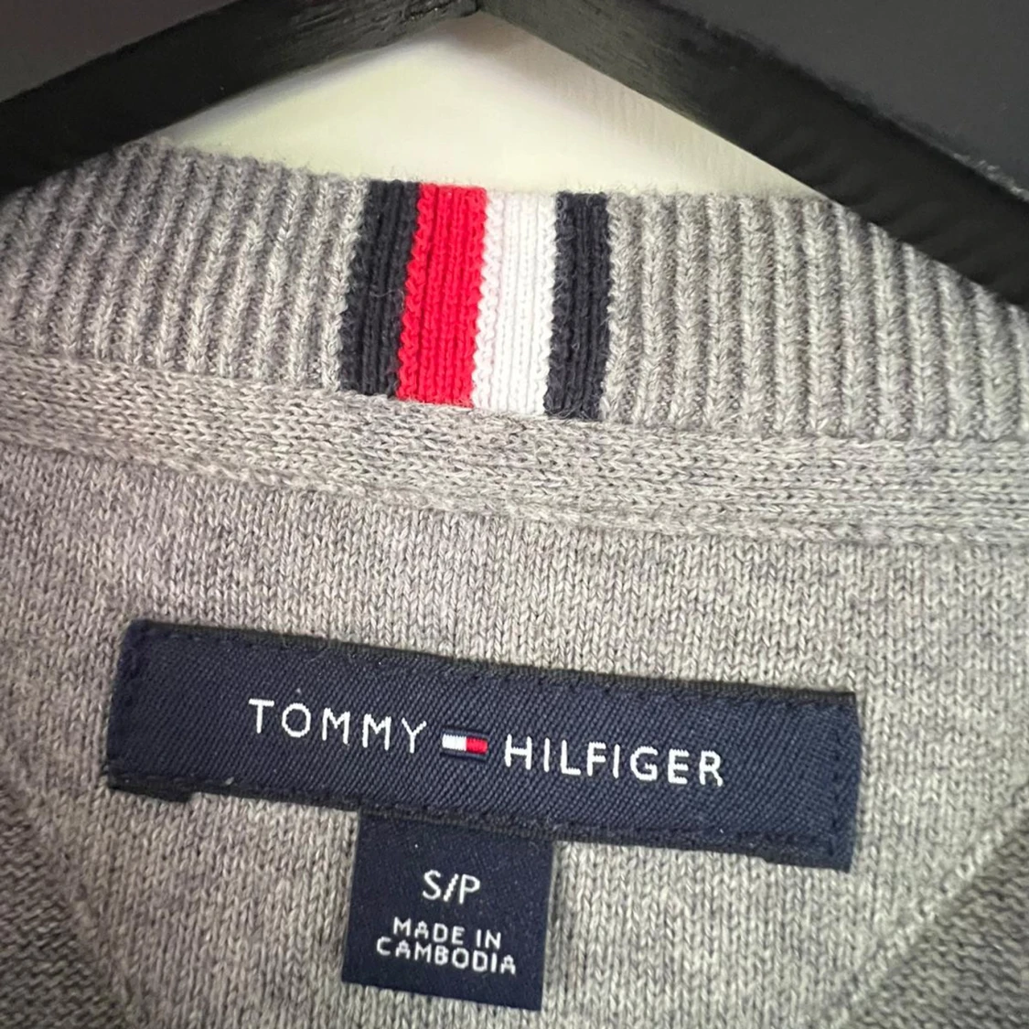 Grå stickad tröja Tommy Hilfiger - 2