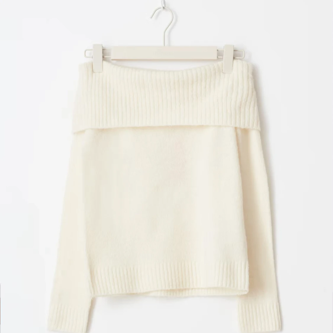 Offshoulder tröja - 2