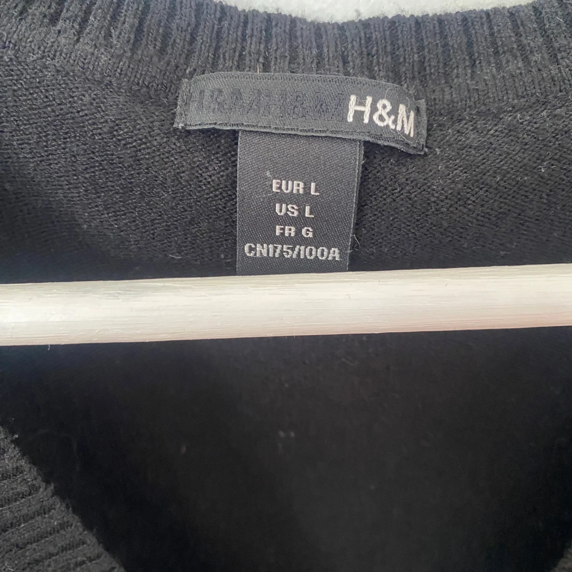 Svart stickad klänning från H&M - 2