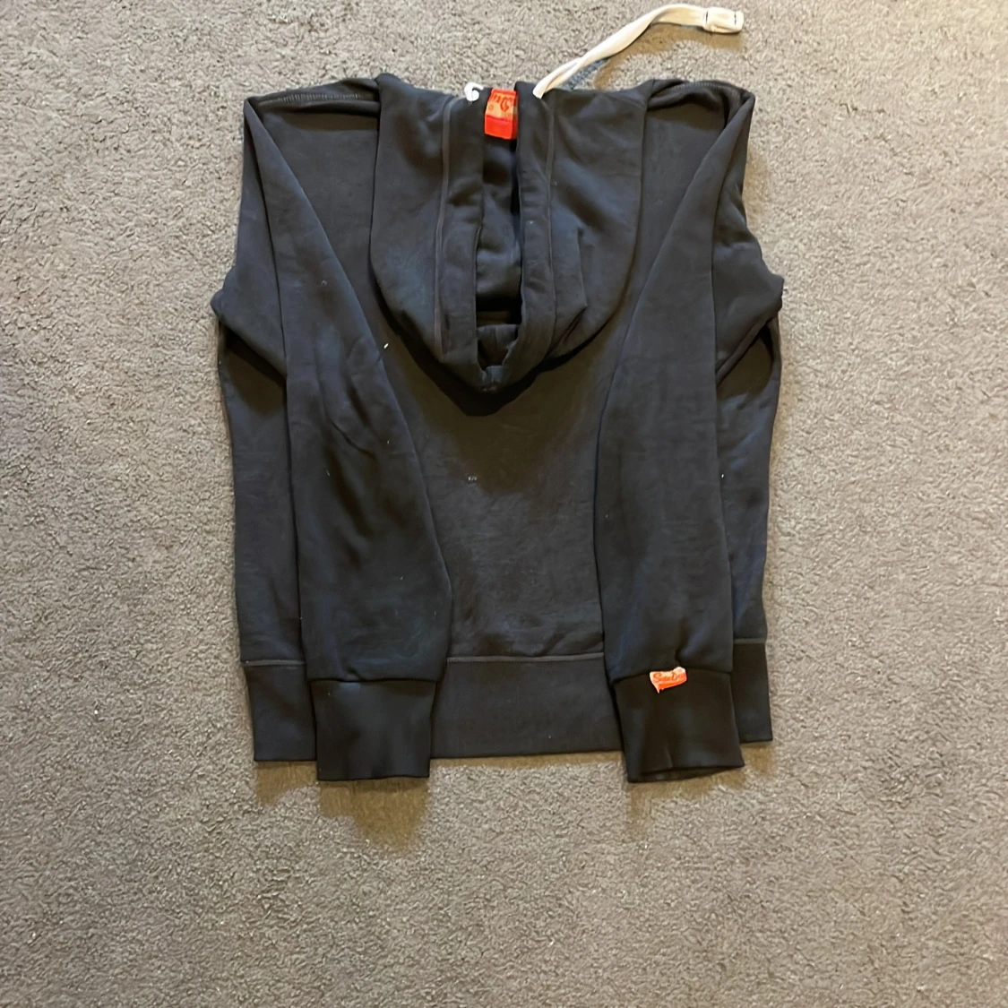 Svart Superdry hoodie med röd logga - 1