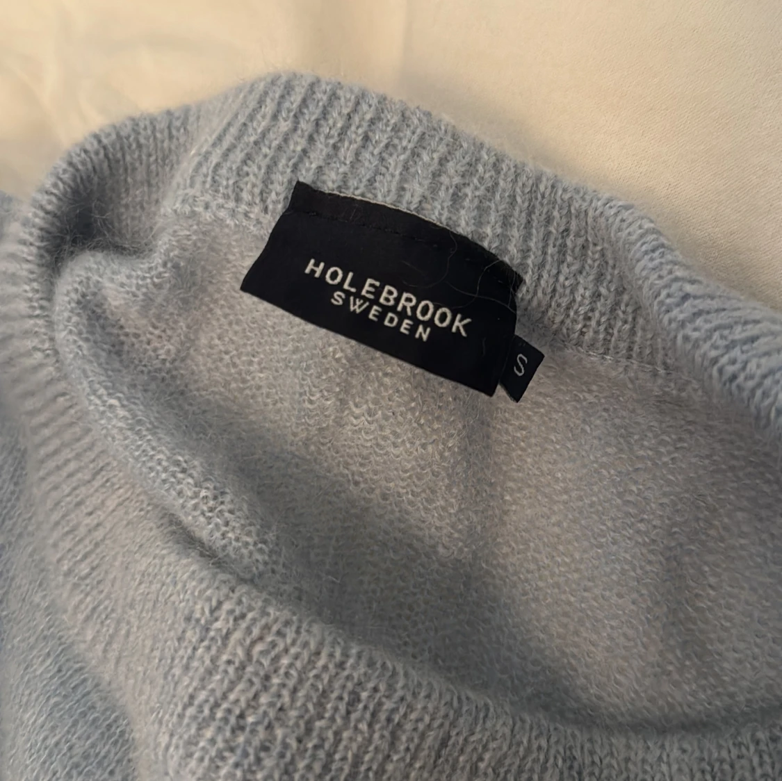 Ljusblå stickad tröja från Holebrook - 2