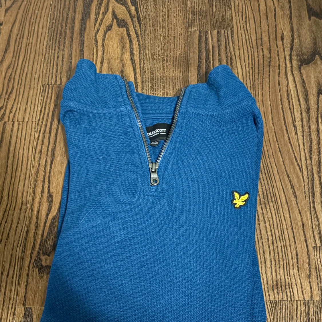Blå half zip tröja från Lyle & Scott - 2