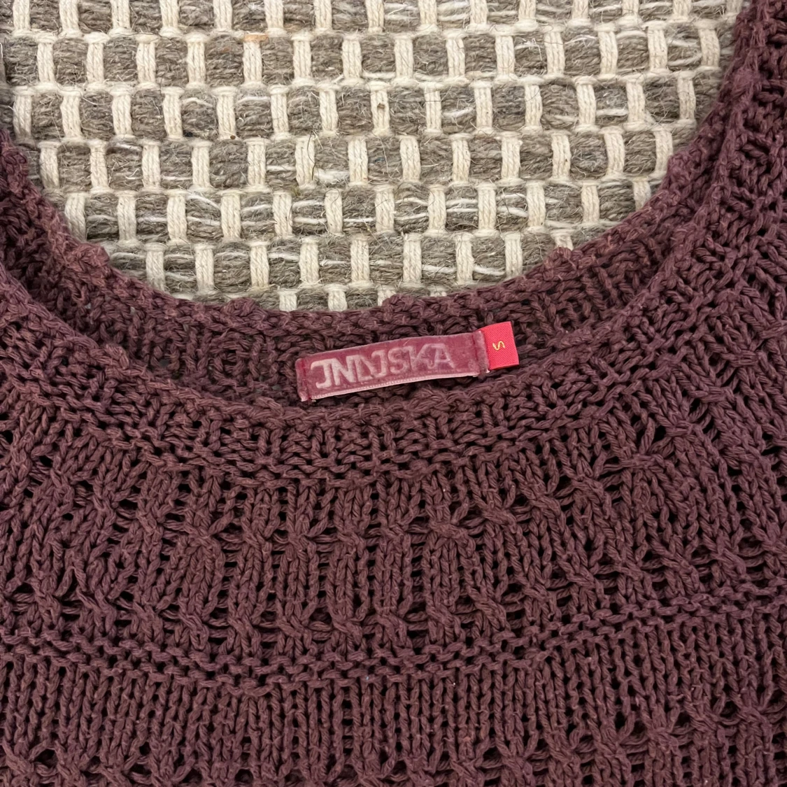 Stickad brun topp från INDISKA - 1