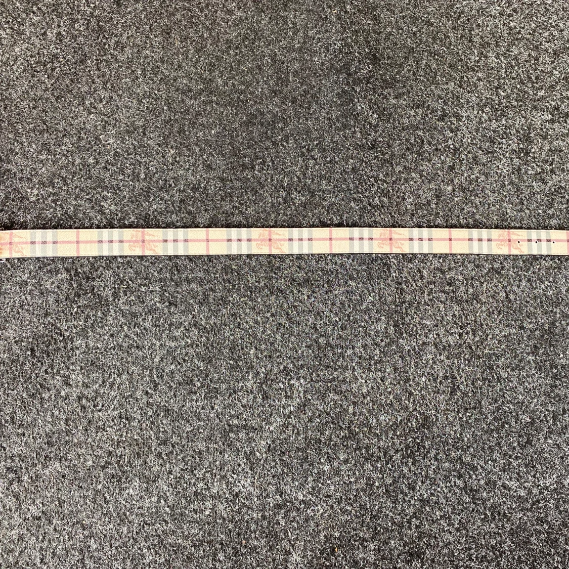 Burberry vändbart bälte med guldspänne - 2