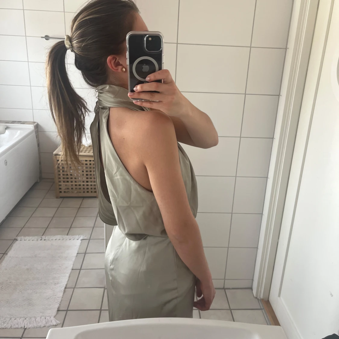 Grön långklänning - 3