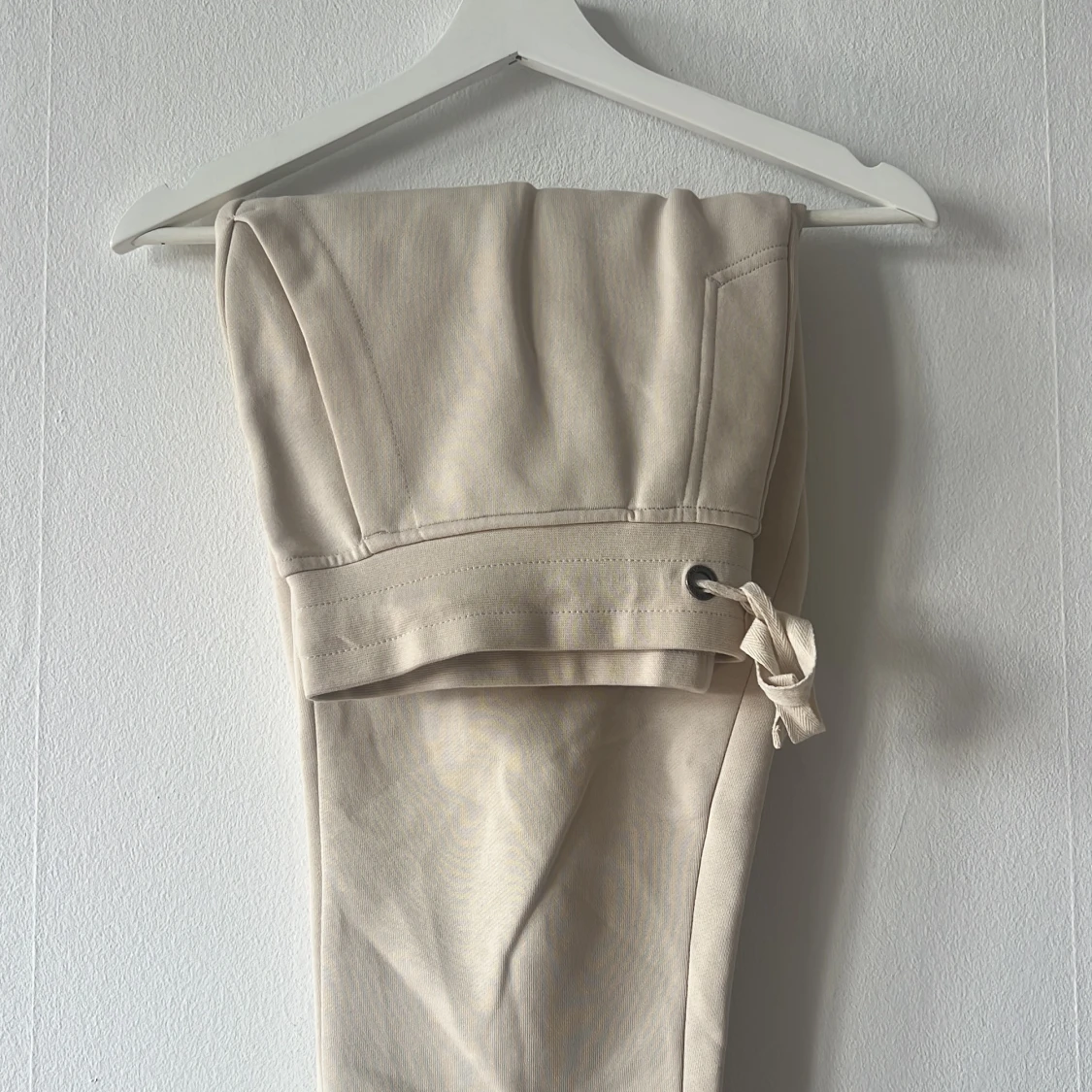 Beige mjukisbyxor från Björn Borg - 2