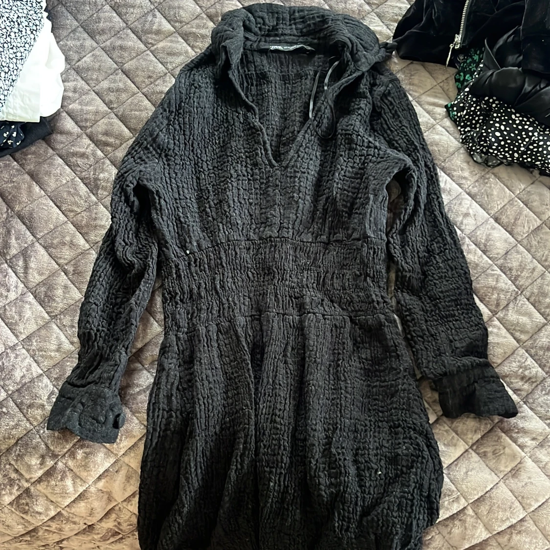 Svart klänning från Zara - 1