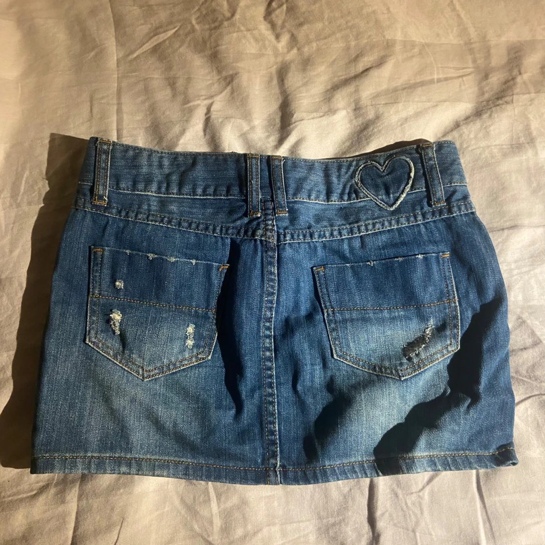 Jeanskjol med detaljer - 1