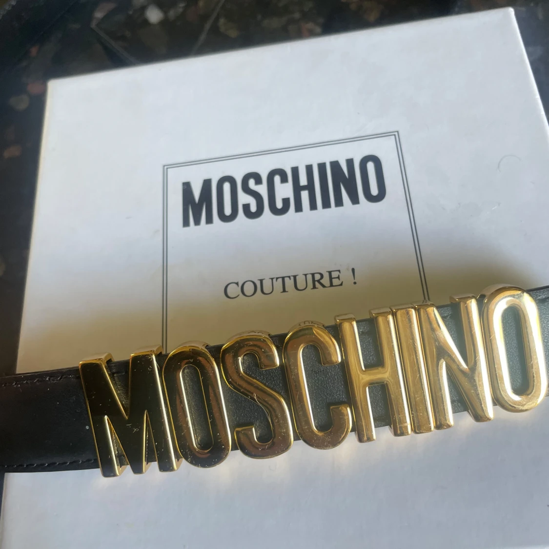 Svart bälte från Moschino - 4