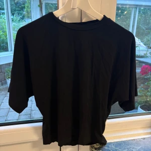 Tröja indragen midja - Tröja feån lager 157 med indragen midja och lite större armar 
