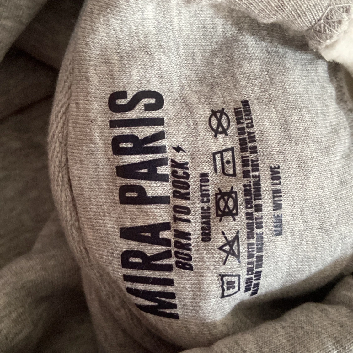 Grå hoodie Mira Paris med tryck! Pris kan diskuteras! - 2