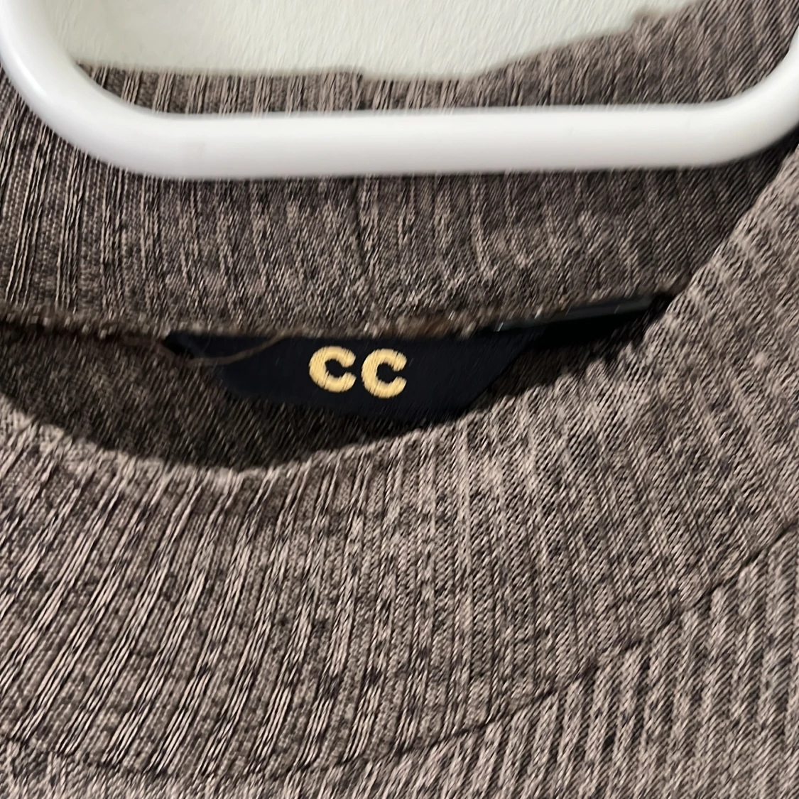 Brun ribbad långärmad tröja CC - 2