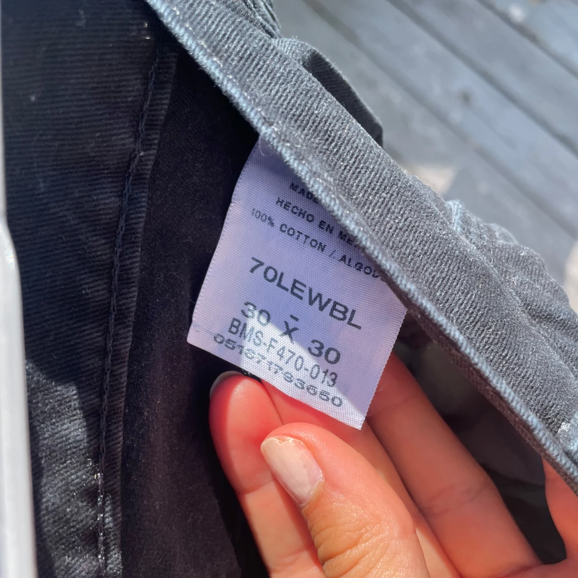 Svarta cargobyxor från Wrangler - 3