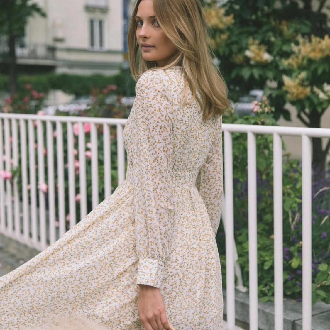 Adoore klänning blommig  - 1