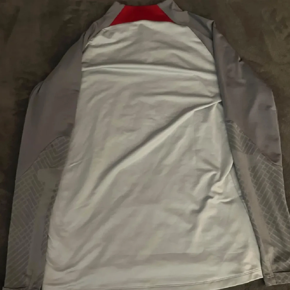 Liverpool träningströja från Nike - 1