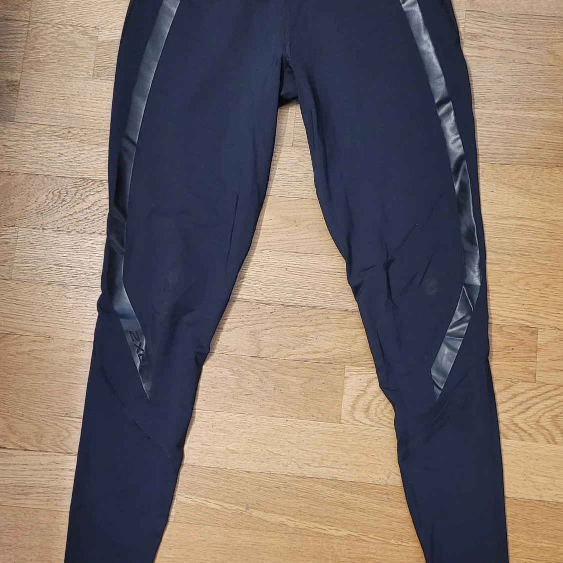 Svarta träningstights från 2XU kompressionstights M