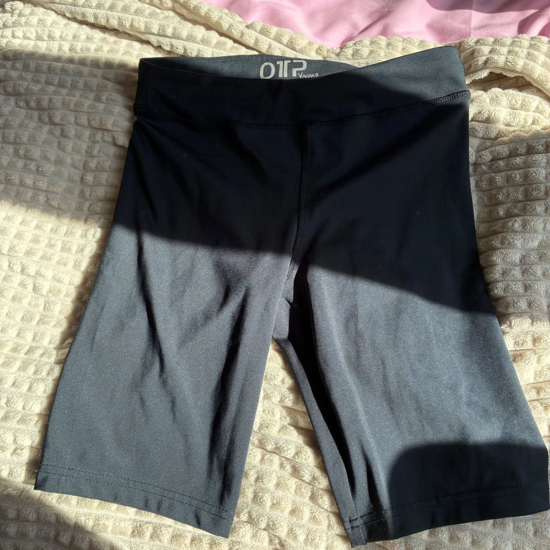 Svarta cykelshorts från OTP Young
