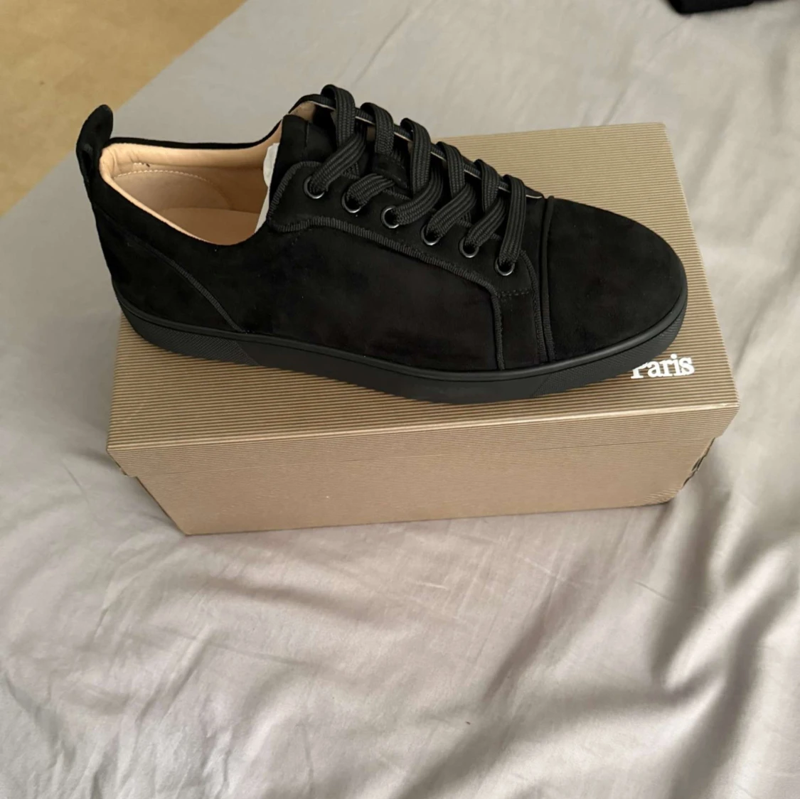 Svarta sneakers från Christian Louboutin - 2