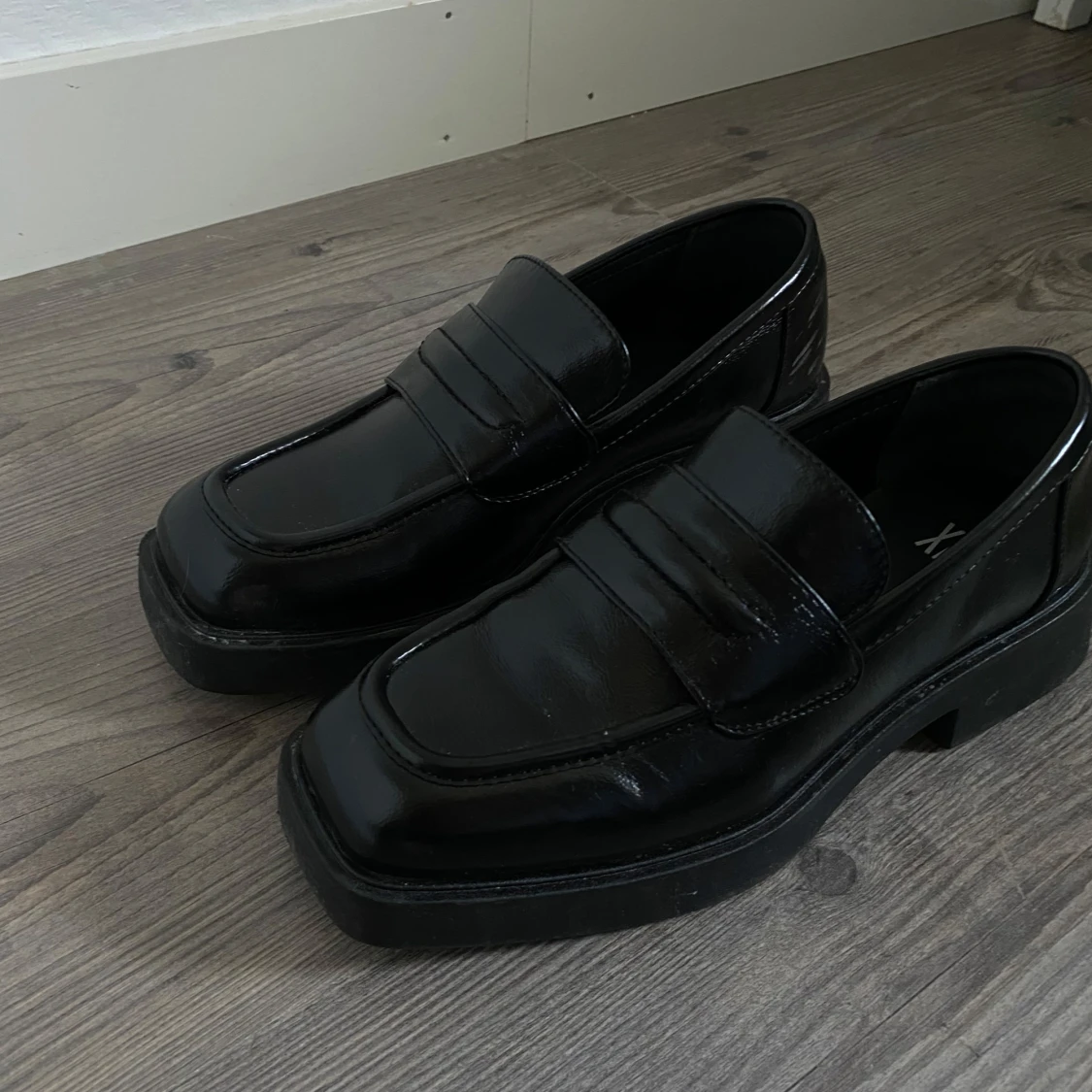 Svarta loafers  - 1