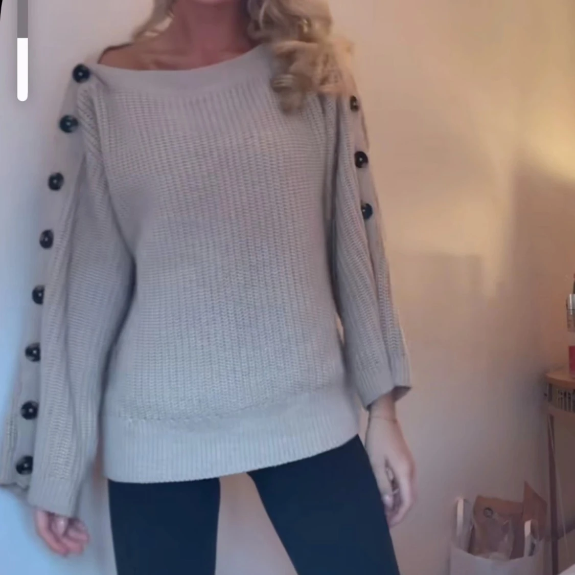 Sååå najs stickad tröja  - 90