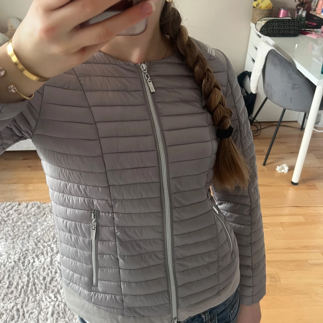 Ljusgrå jacka från Monari