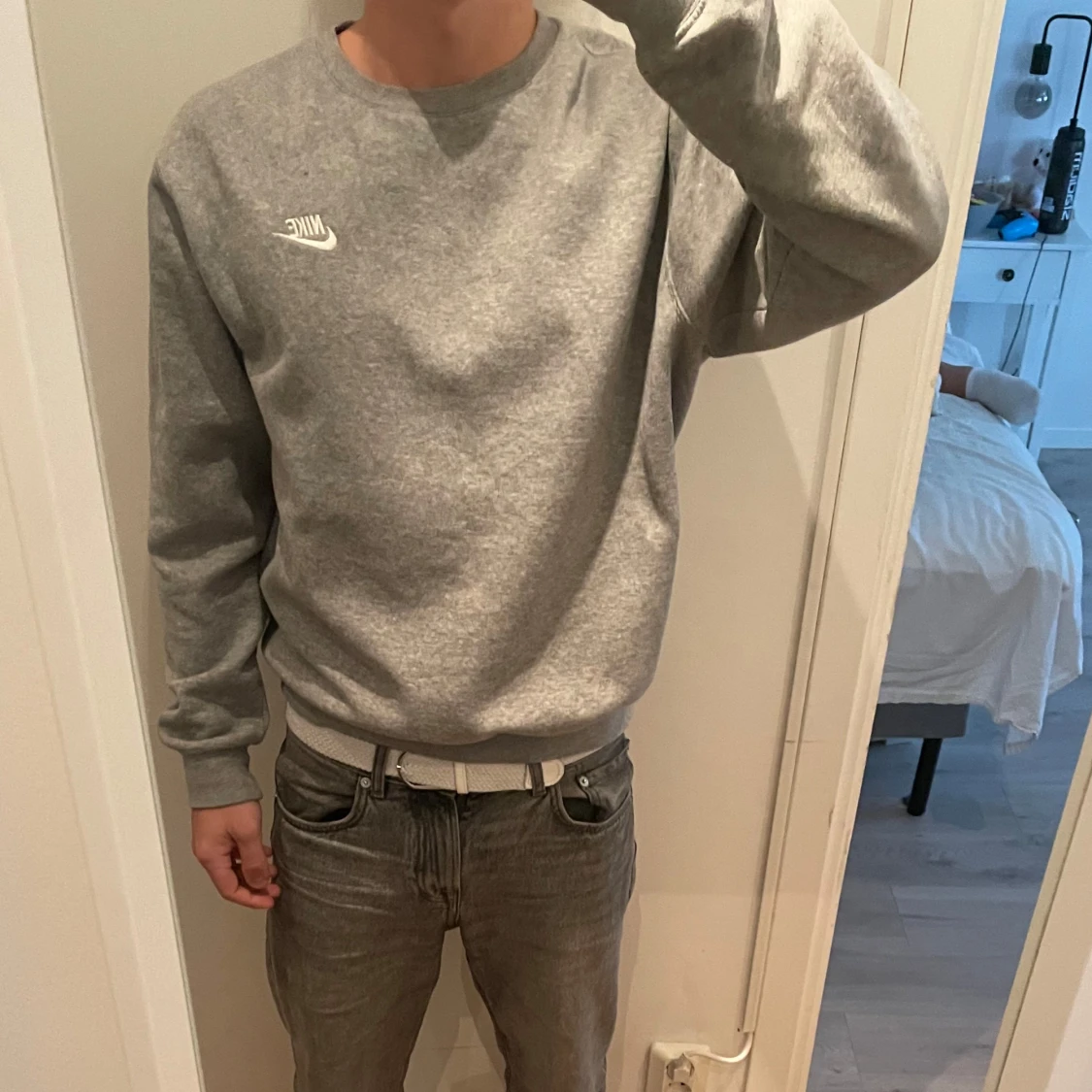 Nike sweatshirt  - 1