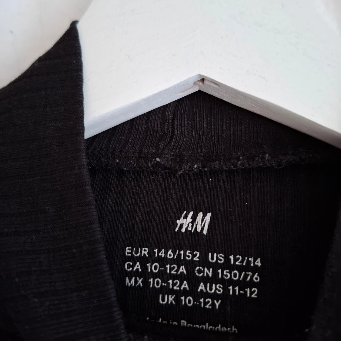 Svart ribbad långärmad tröja från H&M - 2