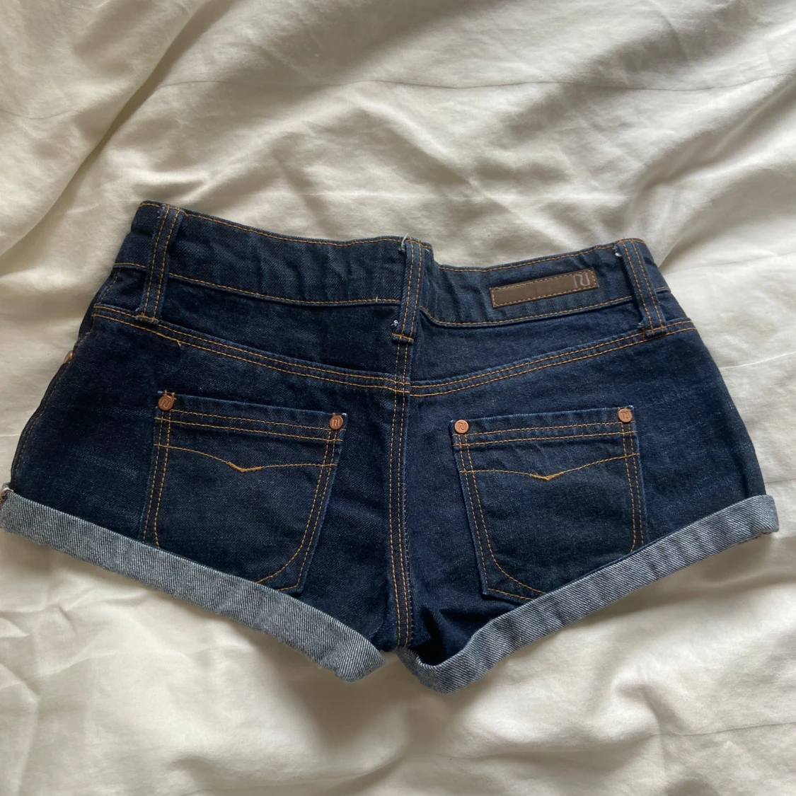 Lågmidjade shorts - 1