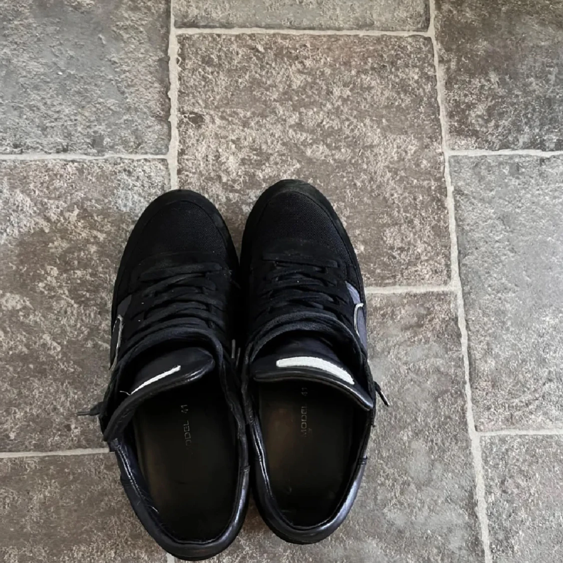  Philippe Model trainers  - 1