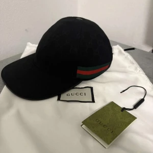 Gucci keps  - Hej jag säljer min snygga Gucci keps som är helt ny som inte passar mig priset kan diskuteras 