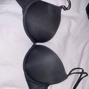 Calvin klein bh - Tyvärr blivit för liten