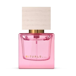 Ny! Rituals Hanami Bloom Eau de Parfum - Helt ny! En blommig och fruktig parfym i resestorlek från Rituals. Doften har inslag av rosa blomblad, litchi, päron och bergamott, med en träig bas och diskret vanilj och patchouli. Flaskan är rosa med en elegant träfärgad kork. Nypris 219.-