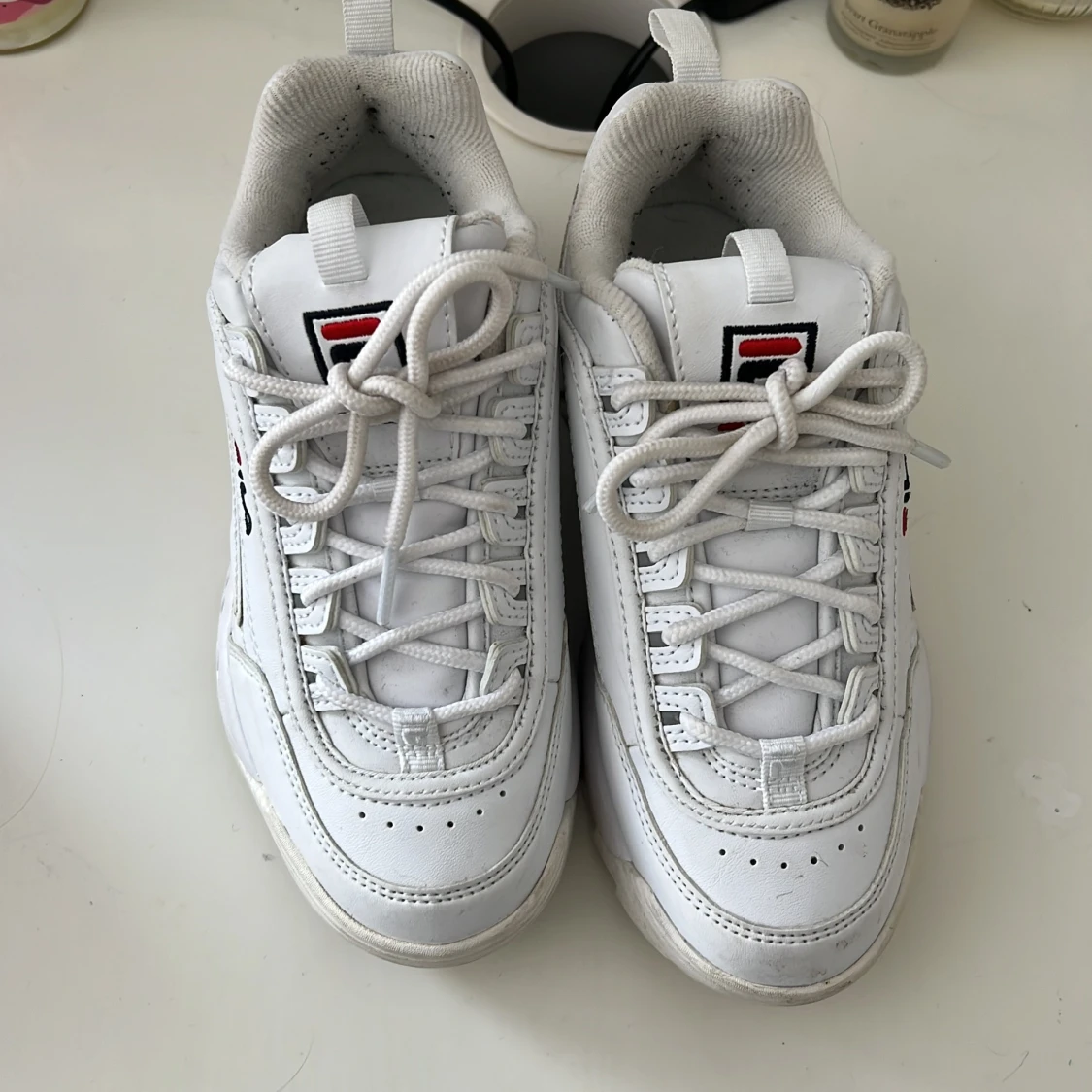 Vita sneakers från Fila - 1