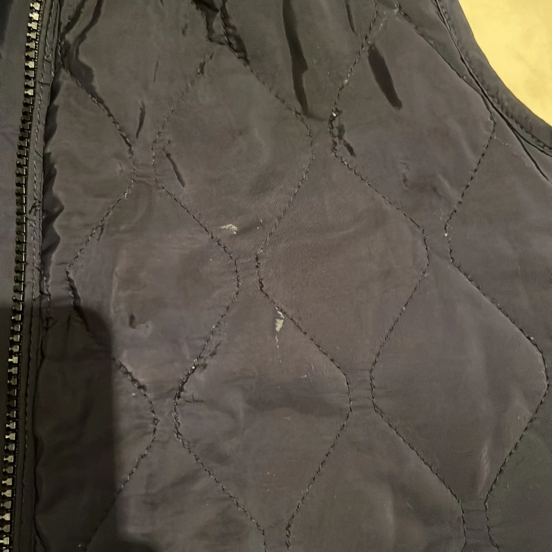 Mörkblå quiltad väst från Oscar Jacobson - 2