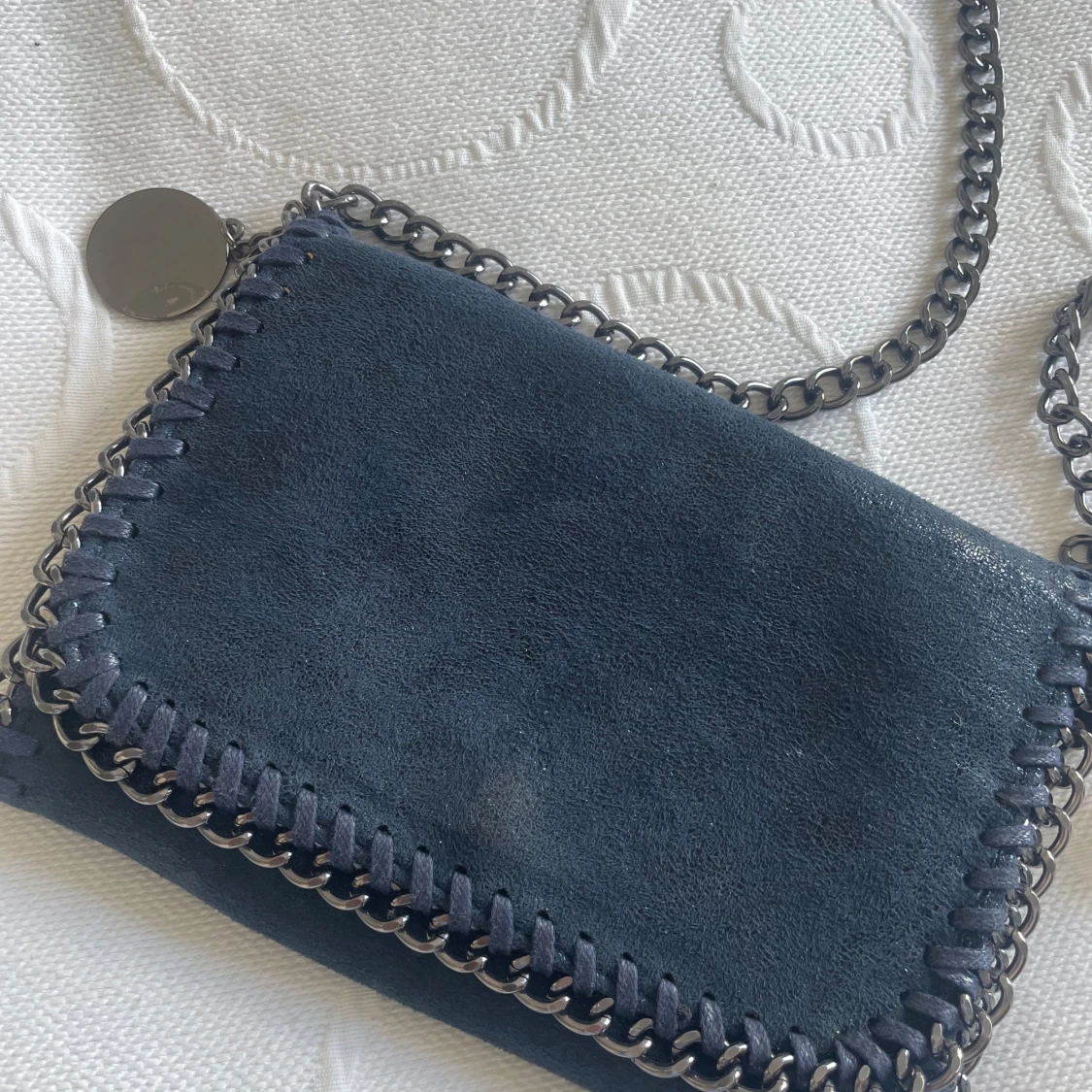 Mörkblå axelväska - 1